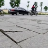 Lát đá vỉa hè ở Hà Nội: Trống đánh xuôi, kèn thổi ngược