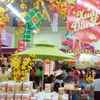 Người dân mua sắm tại siêu thị Big C. (Ảnh: Đỗ Phương Anh/TTXVN)