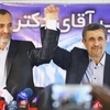 Cựu Tổng thống Mahmoud Ahmadinejad (phải) và cựu Phó Tổng thống Hamid Baghaei (trái). (Nguồn: Kyodo/TTXVN) 