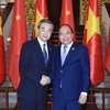 Thủ tướng Nguyễn Xuân Phúc tiếp Bộ trưởng Ngoại giao Trung Quốc Vương Nghị. (Ảnh: Thống Nhất/TTXVN)