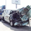 Long An: Xuống kiểm tra xe chết máy, tài xế bị xe cẩu tông tử vong