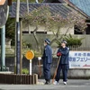 Cảnh sát Nhật Bản tìm kiếm tù nhân vượt ngục trên đảo Makaishima. (Nguồn: Kyodo)