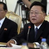 Phó Chủ tịch đảng Lao động Triều Tiên Choe Ryong-Hae (phải). (Nguồn: AFP/TTXVN)