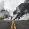Khói bốc lên tại vùng Đảo Lớn sau khi núi lửa Kilauea phun trào. (Nguồn: AFP/TTXVN)