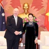 Chủ tịch Quốc hội Nguyễn Thị Kim Ngân hội kiến Toàn quyền Australia Peter Cosgrove. (Ảnh: Trọng Đức/TTXVN)