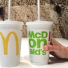 McDonald sẽ thay thế các ống hút nhựa bằng ống hút giấy. (Nguồn: PA)
