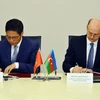 Bộ trưởng Bộ Công Thương Trần Tuấn Anh và Bộ trưởng Bộ Năng lượng Azerbaijan Parviz Shakhbazov tại cuộc họp. (Nguồn: azertag.az)