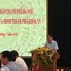 Chủ tịch Ủy ban Nhân dân thành phố Hà Nội trả lời ý kiến cử tri. (Ảnh: Ngọc Ánh/TTXVN)
