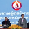Thủ tướng Campuchia Samdech Hun Sen và Chủ tịch Quốc hội Samdech Heng Samrin. (Nguồn: THX/TTXVN)