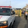 Xe cấp cứu tại hiện trường vụ nổ súng. (Nguồn: timesofisrael.com)
