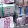 Các đồng tiền giấy euro. (Nguồn: IRNA/TTXVN)