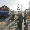 Đoàn tàu chở đoàn đại biểu người Hàn Quốc tới Triều Tiên ngày 30/11. (Nguồn: Kyodo/TTXVN)