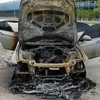 Một xe BMW 320d bị cháy rụi gần Seoul, Hàn Quốc. (Nguồn: Yonhap/TTXVN)