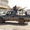 Các lực lượng trung thành với Tướng Khalifa Haftar tuần tra tại thành phố Sebha, miền nam Libya. (Nguồn: AFP/TTXVN)
