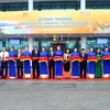Cắt băng khai trương đường bay Vinh-Bangkok và đưa nhà ga quốc tế Cảng hàng không quốc tế Vinh vào khai thác. (Ảnh: Tá Chuyên/TTXVN)