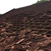 Lốc xoáy cuốn tốc mái khu văn phòng Ủy ban Nhân dân thành phố Bảo Lộc