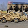 Lực lượng ủng hộ chính phủ Yemen tại khu vực ngoại ô Hodeida. (Nguồn: AFP/TTXVN)