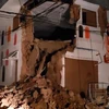 Một ngôi nhà bị hư hại sau trận động đất ở Yurimaguas, Peru. (Nguồn: AFP/TTXVN)