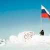 Cờ Nga tại Bác Cực. (Nguồn: ubaltciclfellows.wordpress.com)