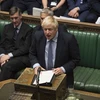 Thủ tướng Anh Boris Johnson (giữa) phát biểu tại cuộc họp Quốc hội ở London, Anh. (Ảnh: THX/TTXVN)