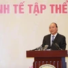 Thủ tướng Nguyễn Xuân Phúc phát biểu chỉ đạo hội nghị. (Ảnh: Lâm Khánh/TTXVN)