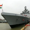 Tàu Hải quân Ấn Độ INS SAHYADRI cập cảng Tiên Sa thăm thành phố Đà Nẵng. (Ảnh: Trần Lê Lâm/TTXVN)