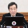 Thủ tướng Hàn Quốc Lee Nak-yon chủ trì cuộc họp nội các tại Seoul. (Ảnh: YONHAP/TTXVN)