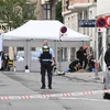 Cảnh sát điều tra tại hiện trường vụ nổ bên ngoài đồn cảnh sát ở Copenhagen, Đan Mạch tháng 8/2019. (Ảnh: AFP/TTXVN)