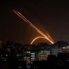 Rocket được phóng từ Dải Gaza về phía Israel ngày 13/11. (Ảnh: AFP/TTXVN)