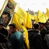 Hàng nghìn người ủng hộ phong trào Fatah đổ xuống các đường phố ở Dải Gaza. (Nguồn: AP)