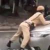 Hà Nội: Truy tìm lái xe taxi hất cảnh sát giao thông lên nắp capô