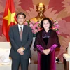 Chủ tịch Quốc hội Nguyễn Thị Kim Ngân tiếp Đại sứ Đặc mệnh toàn quyền Nhật Bản tại Việt Nam Umeda Kunio đến chào từ biệt nhân dịp kết thúc nhiệm kỳ công tác. (Ảnh: Trọng Đức/TTXVN)