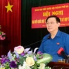 Bí thư Thành ủy Hà Nội Vương Đình Huệ phát biểu tại buổi tiếp xúc cử tri huyện Đan Phượng. (Ảnh: Văn Điệp/TTXVN)