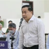 Bị cáo Phan Văn Anh Vũ khai báo trước tòa. (Ảnh: Doãn Tấn/TTXVN)