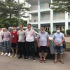 Năm người Trung Quốc nhập cảnh trái phép vào Việt Nam cùng lái xe và phụ xe. (Nguồn: cand.com.vn)