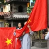 Lễ thượng cờ Tổ quốc tại Trung ương Giáo hội Phật giáo Việt Nam. (Nguồn: Báo Tuổi trẻ)