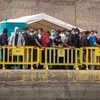 Người di cư tới quần đảo Canary, Tây Ban Nha. (Ảnh: AFP/TTXVN)