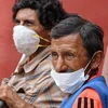 Người vô gia cư sống tại khu lều tạm để ngăn chặn sự lây lan của dịch COVID-19 tại Lima, Peru. (Ảnh: AFP/TTXVN)