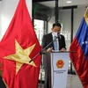 Đại sứ Lê Viết Duyên phát biểu tại lễ kỷ niệm. (Ảnh: Đại sứ quán Việt Nam tại Venezuela)