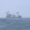 Tàu Panama bị nghiêng và chìm gần đảo Phú Quý (Bình Thuận). (Ảnh TTXVN phát)