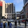 Cảnh sát phong tỏa bệnh viện nơi xảy ra vụ hỏa hoạn. (Nguồn: euronews.com)