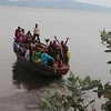 Những người được cứu sống sau vụ chìm thuyền. (Nguồn: africanews.com)