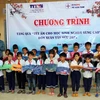 TTXVN mang Tết ấm cho học sinh nghèo vùng cao tỉnh Kon Tum