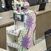 MAIROBOT có thể đo nhiệt độ, vận chuyển thuốc và giúp các nhân viên y tế giao tiếp với bệnh nhân bằng webcam và màn hình. (Nguồn: news24.com)