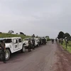 Binh sỹ thuộc Phái bộ gìn giữ hòa bình của Liên hợp quốc tại CHDC Congo phong tỏa khu vực Kibumba, sau khi xảy ra vụ sát hại Đại sứ Italy ở nước này. (Ảnh: AFP/TTXVN)