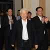 Tổng Bí thư, Chủ tịch nước Nguyễn Phú Trọng đến Hội nghị lấy ý kiến nhận xét và tín nhiệm cử tri nơi cư trú. (Ảnh: Trí Dũng/TTXVN)