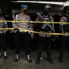 Cảnh sát Indonesia được triển khai bắt giữ nghi phạm khủng bố tại Đông Jakarta. (Ảnh: THX/TTXVN)