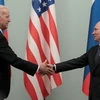 Tổng thống Nga Vladimir Putin và người đồng cấp Mỹ Joe Biden hồi năm 2011. (Nguồn: Reuters)