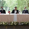 Phái đoàn ACMC tại cuộc gặp với Thống đốc bang Veracruz, Cuitláhuac Gracía Jiménez (thứ 3 từ trái sang). (Ảnh: Việt Hùng/Vietnam+)