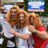 Cổ động viên Anh trên sân Wembley ở London ngày 7/7. (Ảnh: AFP/TTXVN)